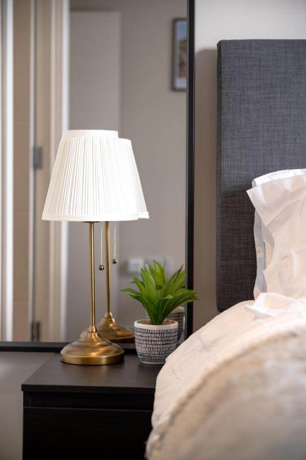 Belfast Quarters: 10Th Floor Gem Apartment Bagian luar foto