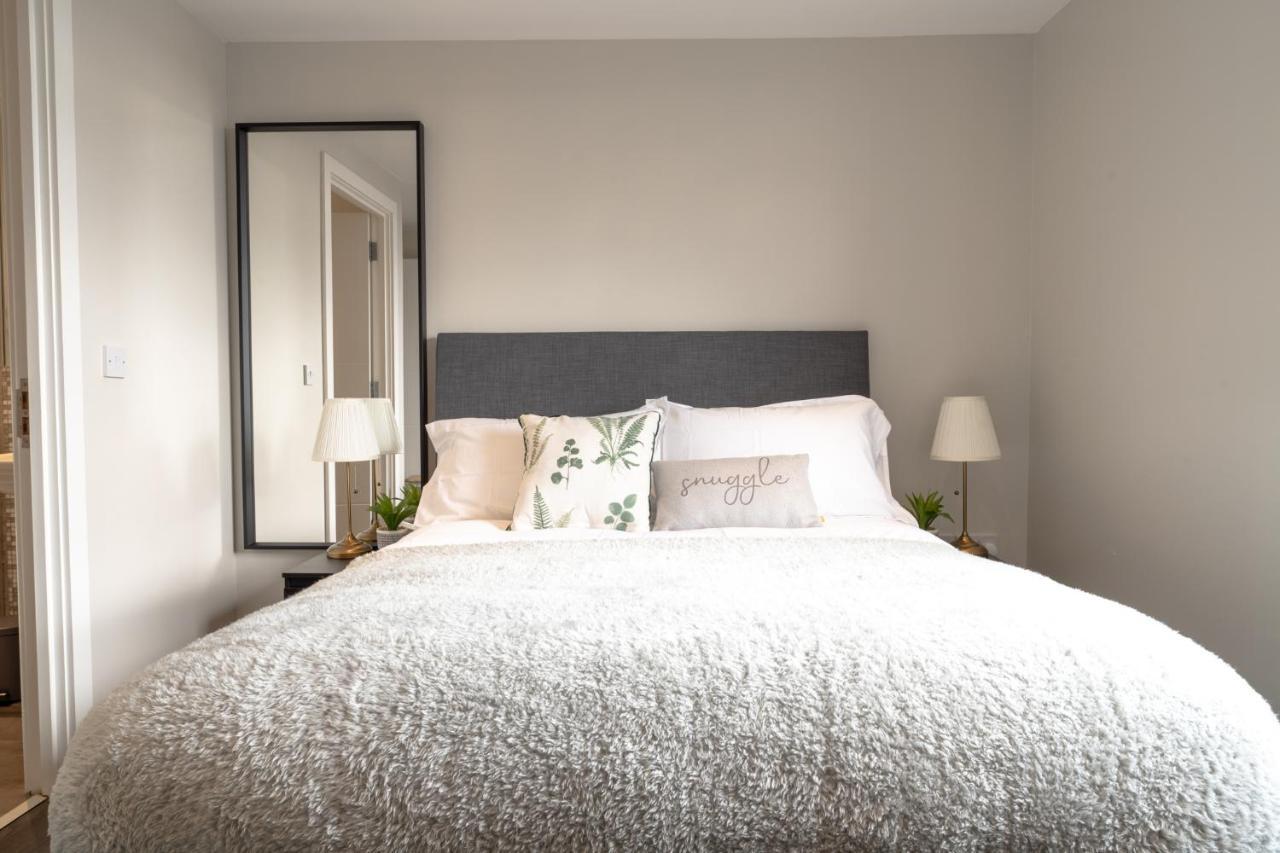 Belfast Quarters: 10Th Floor Gem Apartment Bagian luar foto