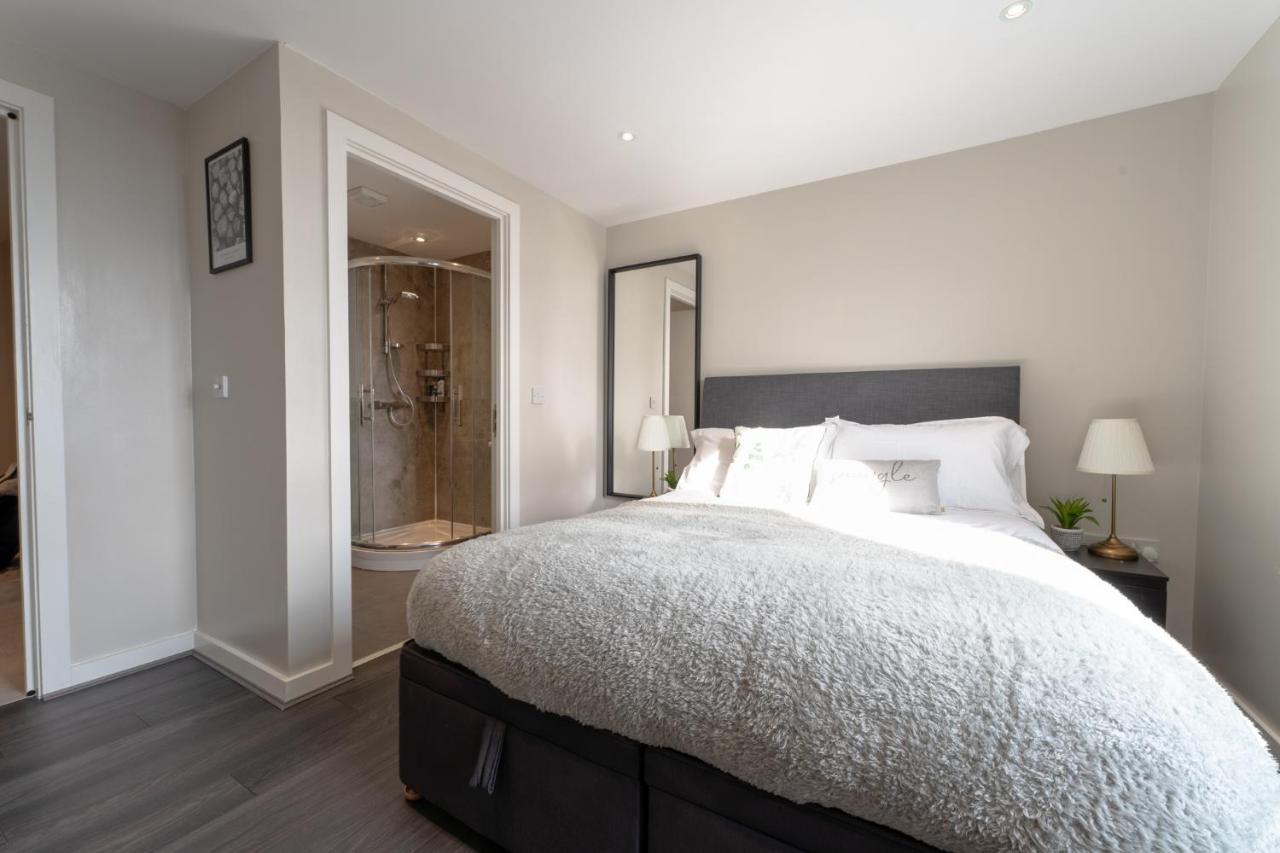 Belfast Quarters: 10Th Floor Gem Apartment Bagian luar foto