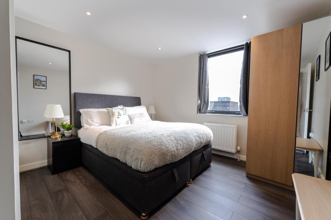 Belfast Quarters: 10Th Floor Gem Apartment Bagian luar foto