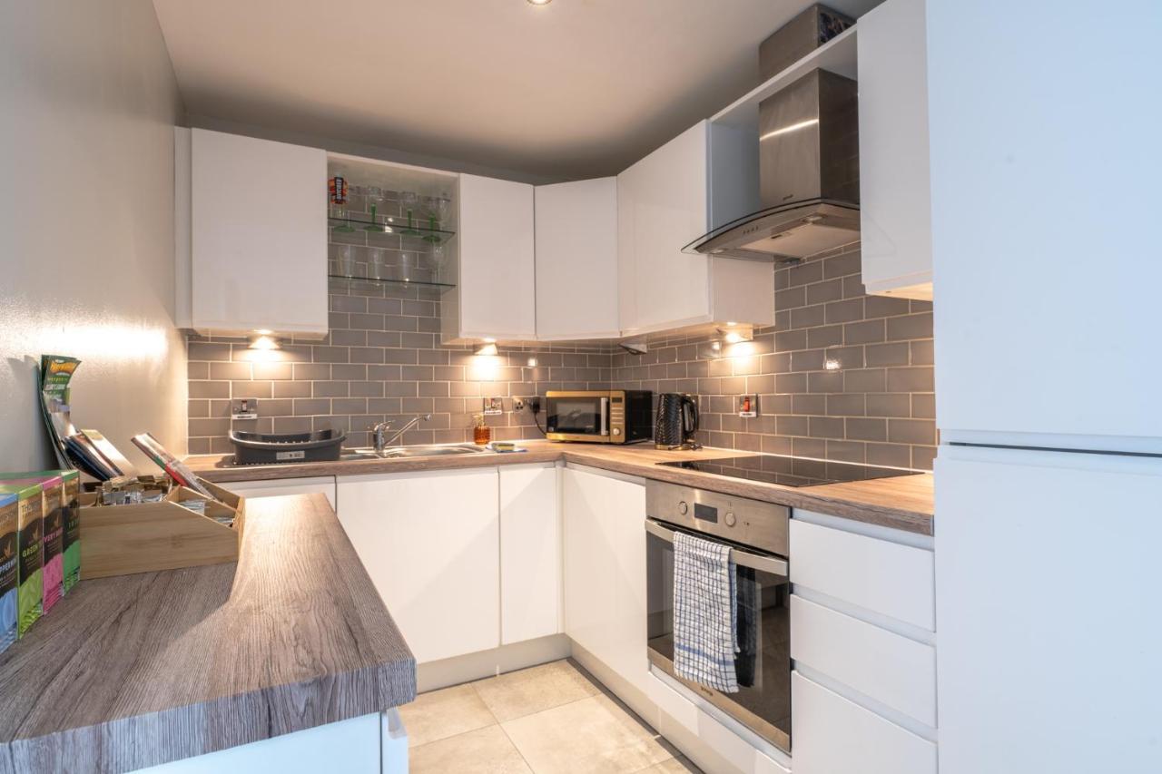Belfast Quarters: 10Th Floor Gem Apartment Bagian luar foto