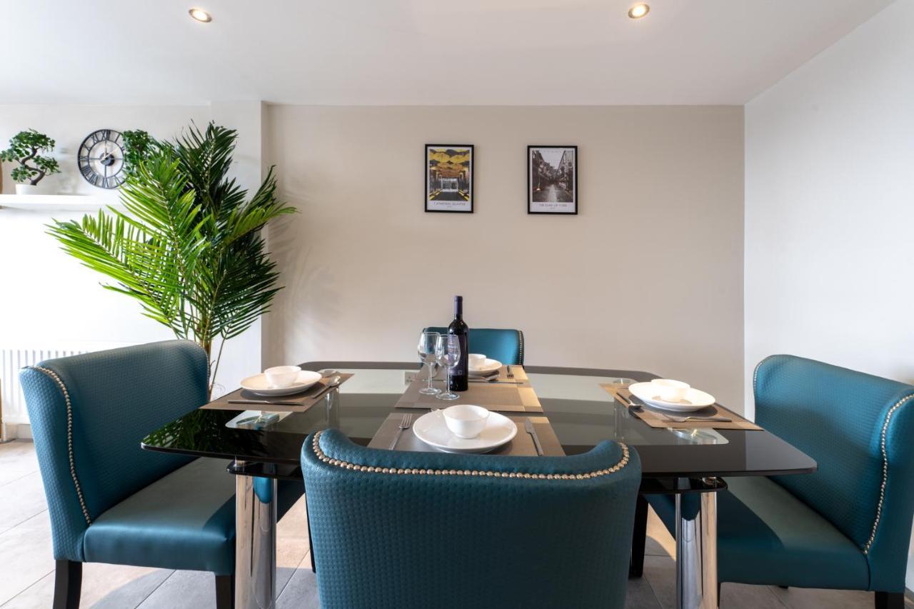 Belfast Quarters: 10Th Floor Gem Apartment Bagian luar foto