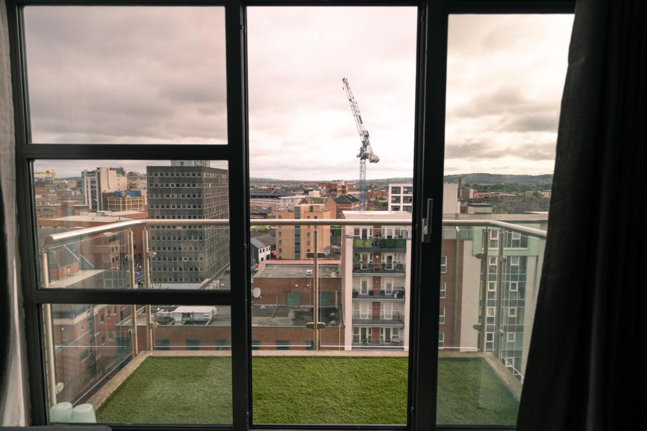 Belfast Quarters: 10Th Floor Gem Apartment Bagian luar foto